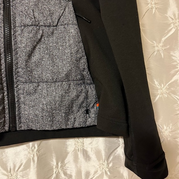 Smartwool Corbet 120 Insulated Wool Running Jacket Black Grey Herringbone - Picture 2 of 11